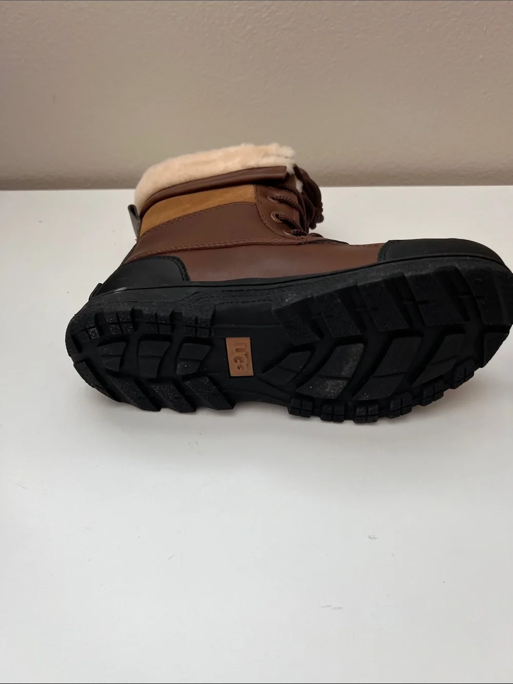 UGG Kids Butte ll Brown Black Shearling Lined Weatherproof Lace Up Boots